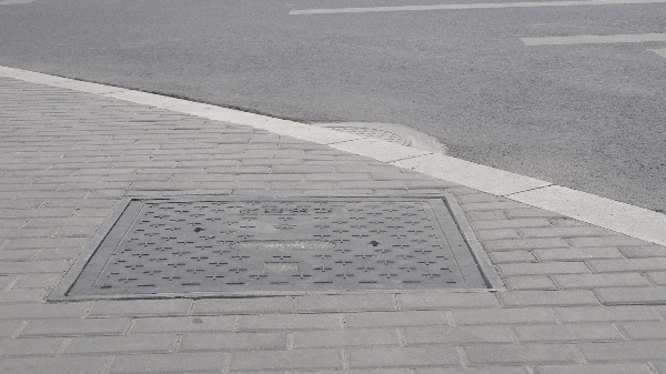 智能井蓋傳感器:全方位監測井蓋運行狀態(圖1) 智能井蓋傳感器:全方位監測井蓋運行狀態(圖1)