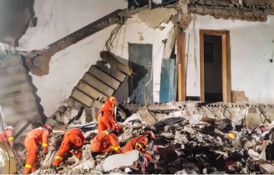 安徽銅陵居民樓坍塌致4人遇難，結構監測能否筑牢房屋安全防線